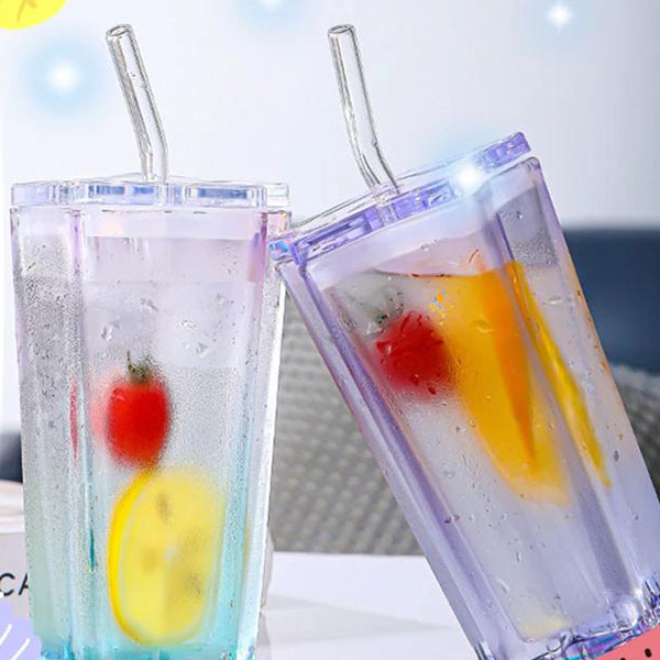 Juice Glass With Lids and Straws