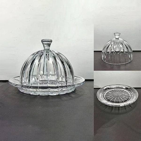 Pedestal Cake Stand With Dome